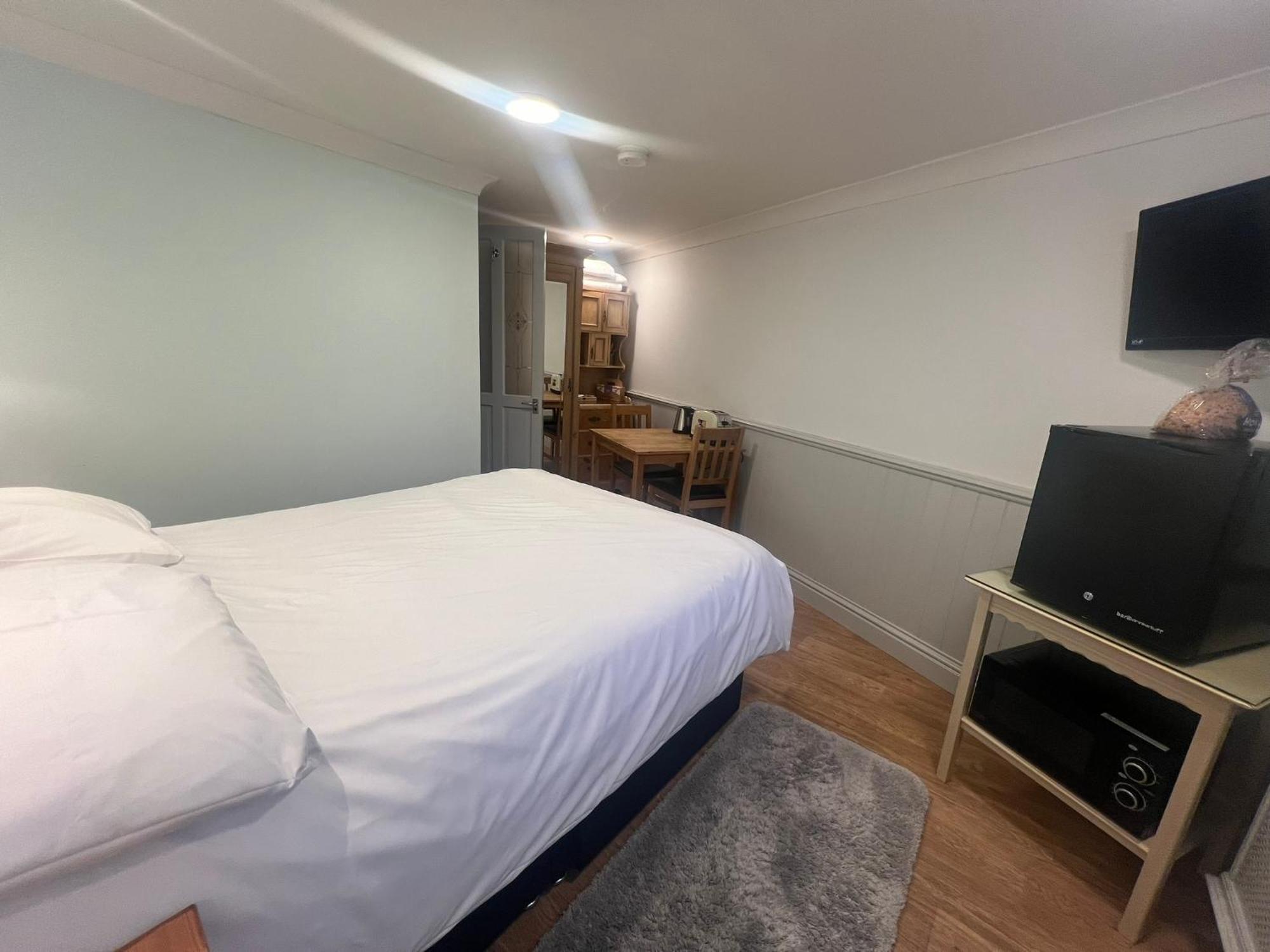 Addison B&B Guildford Zewnętrze zdjęcie
